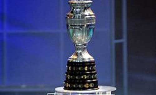 Букмекеры считают сборную Аргентины главным претендентом на Копа Америка в 2015 году