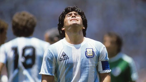 Аргентинский футболист не включил Марадону в свою идеальную команду соотечественников