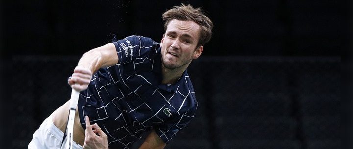Медведев поднялся выше легенды тенниса в рейтинге ATP