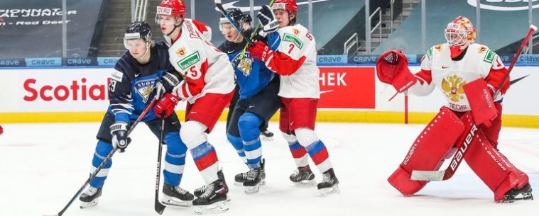 Россия разгромно уступила в матче за третье место на МЧМ-2021