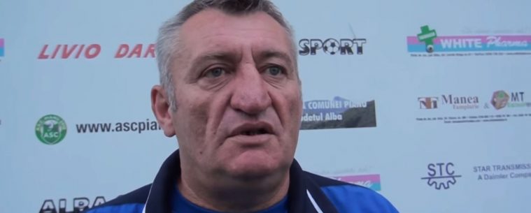 Тренер румынского клуба уволился из-за шутки на 1 апреля