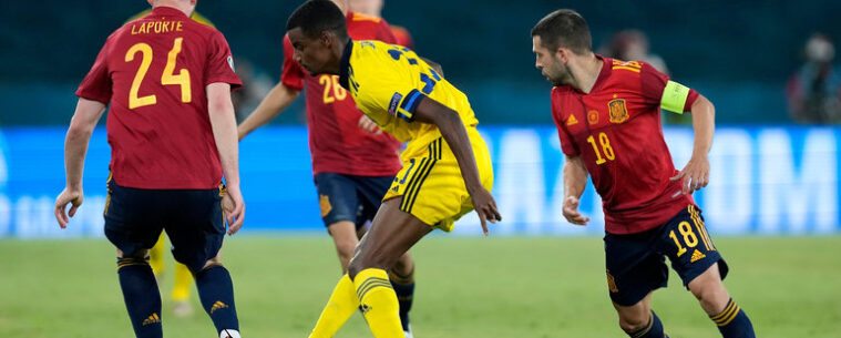 Испания потеряла очки в матче против Швеции