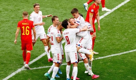 Дания уничтожила Уэльс в 1/8 финала Евро-2020