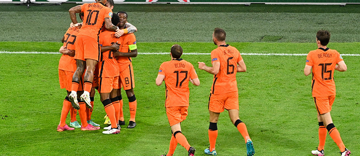Нидерланды выиграли группу C на Евро-2020 после двух игр